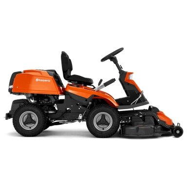 HUSQVARNA R 216T AWD 1